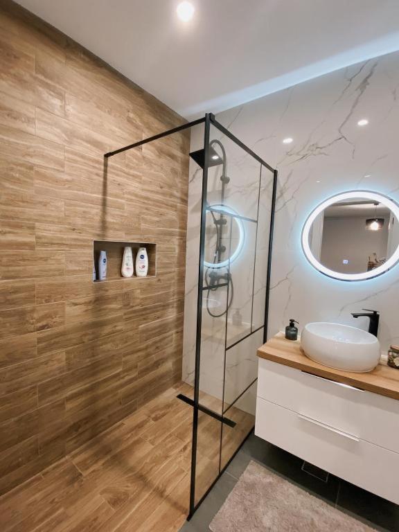 Owl'S Nest Apartment Cluj-Napoca Luaran gambar